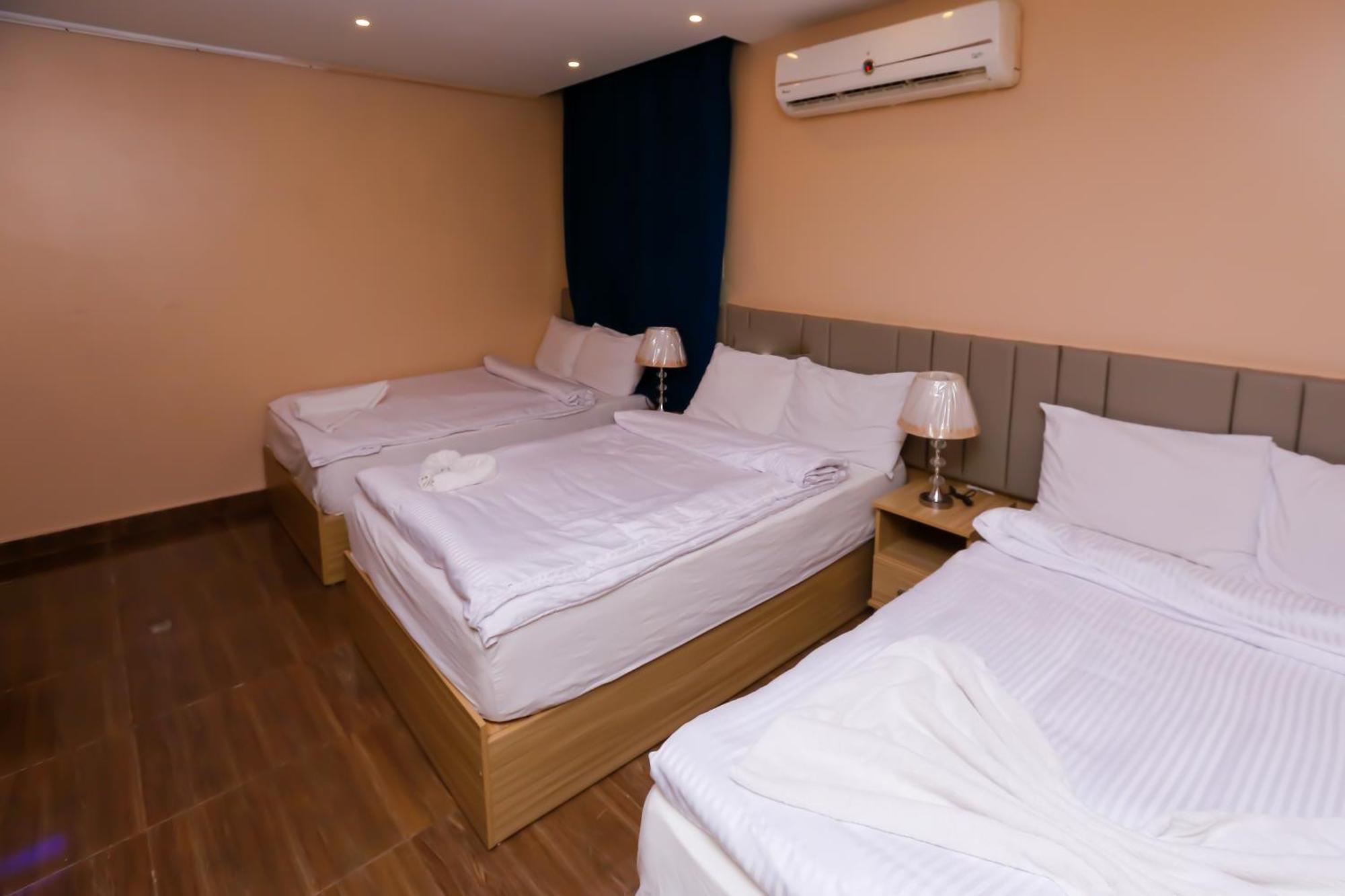 Pyramids Express View Hotel Kafret el-Gabal Dış mekan fotoğraf