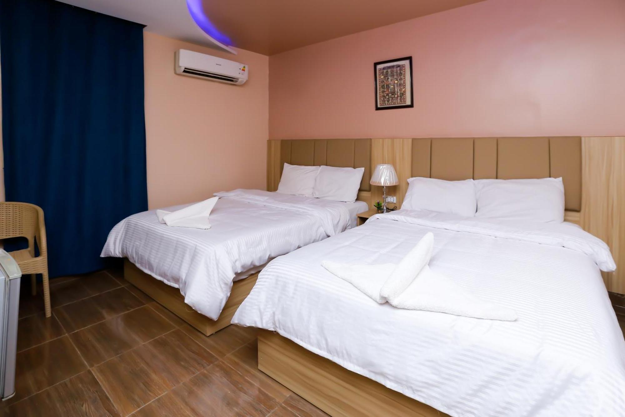 Pyramids Express View Hotel Kafret el-Gabal Dış mekan fotoğraf