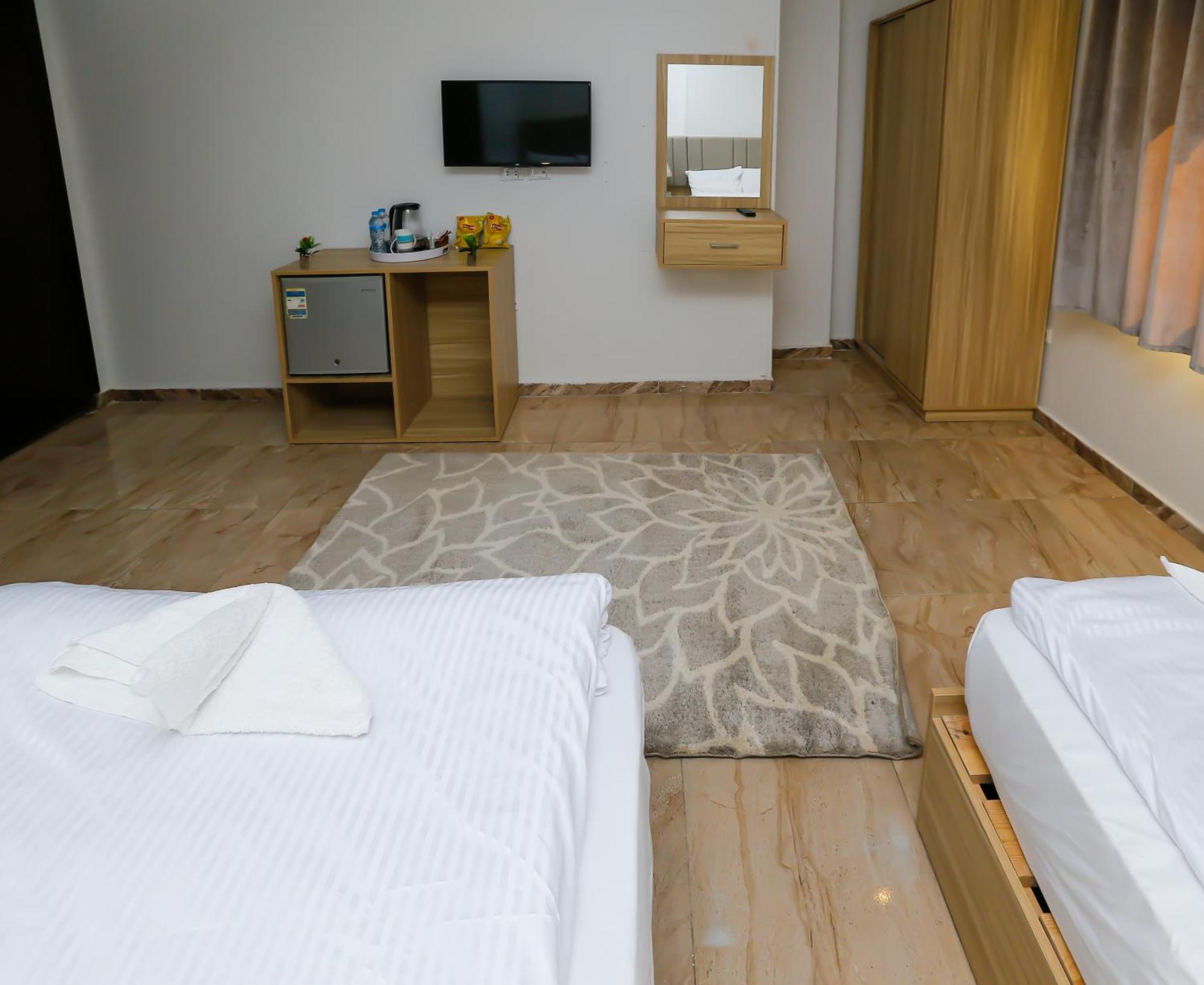 Pyramids Express View Hotel Kafret el-Gabal Dış mekan fotoğraf